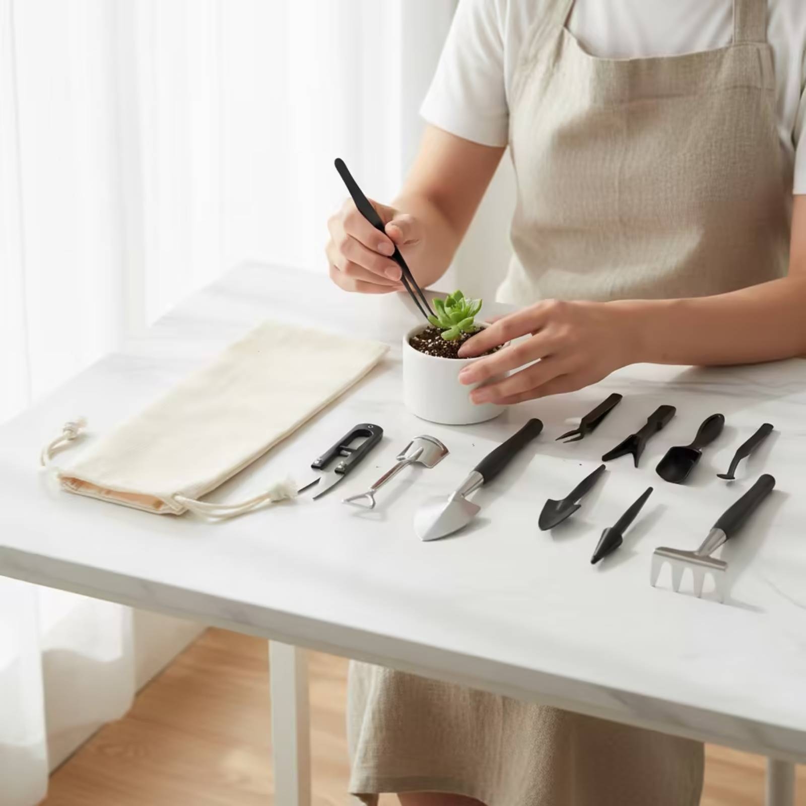 ชุดเครื่องมือปลูกไม้อวบน้ำ 12  - Gardening Tools Kit บทวิจารณ์และราคา